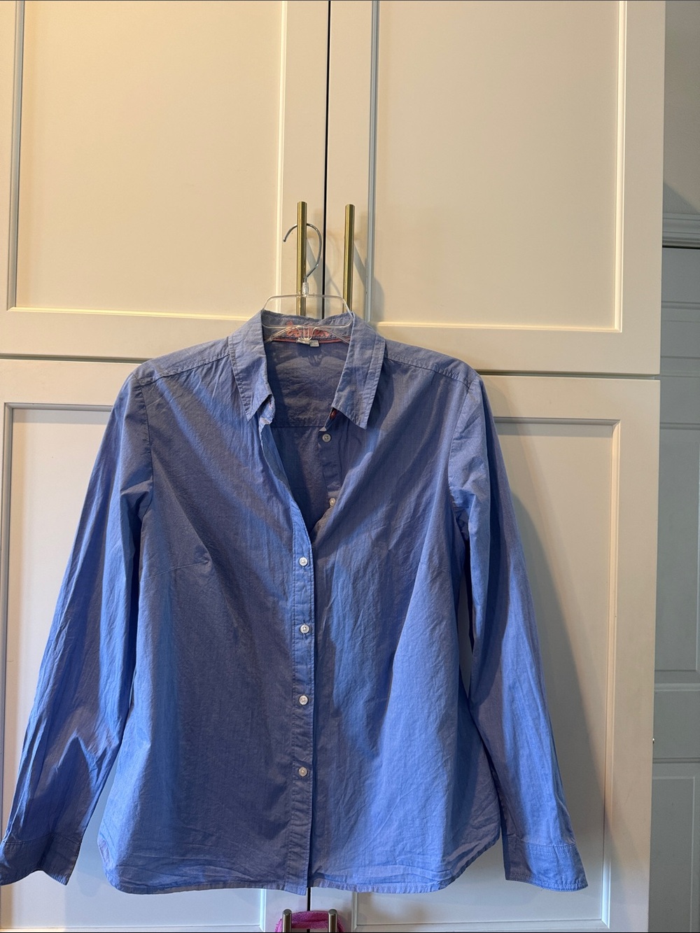 Boden women’s  Light Blue Button-Down Shirt size 10